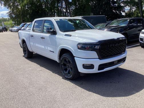 2025 RAM 1500 Big Horn/Lone Star