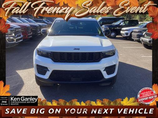 2025 Jeep Grand Cherokee Laredo