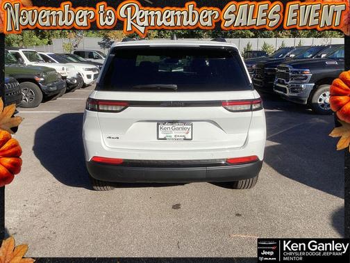 2025 Jeep Grand Cherokee Laredo