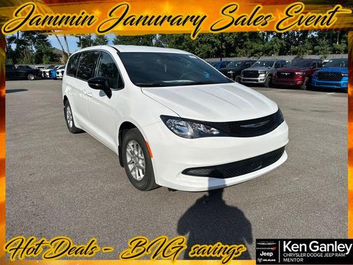 2026 Chrysler Voyager LX