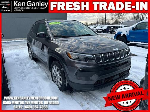 2022 Jeep Compass Latitude Lux