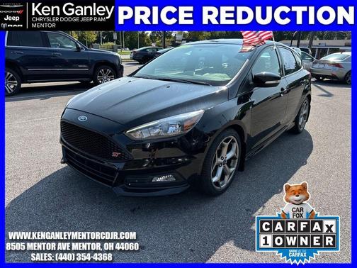 2017 Ford Focus ST Base