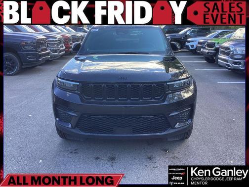 2025 Jeep Grand Cherokee Laredo