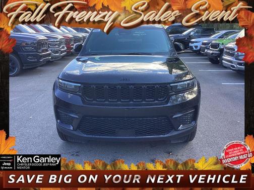 2025 Jeep Grand Cherokee Laredo
