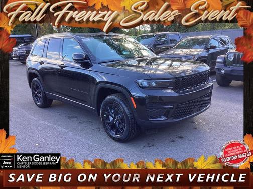 2025 Jeep Grand Cherokee Laredo