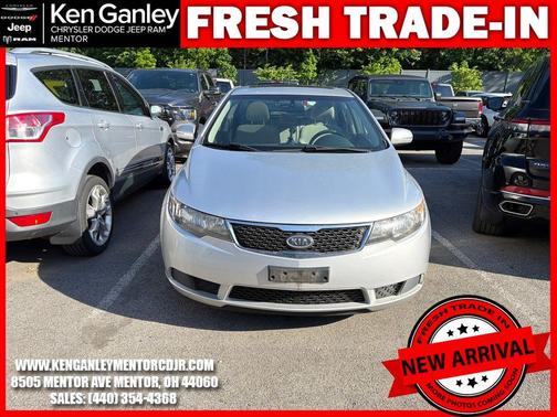 Bright Silver Metallic 2013 Kia Forte EX