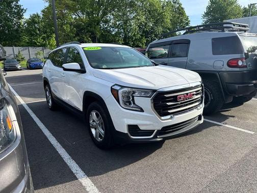2022 GMC Terrain SLE