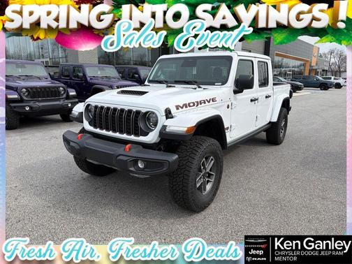 Bright White Clearcoat 2026 Jeep Gladiator Mojave