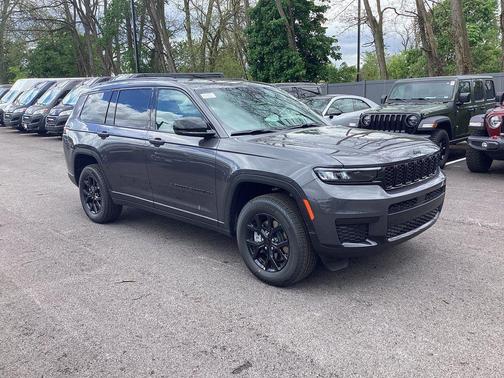 2025 Jeep Grand Cherokee L Laredo