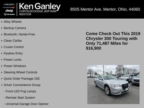 2019 Chrysler 300 Touring