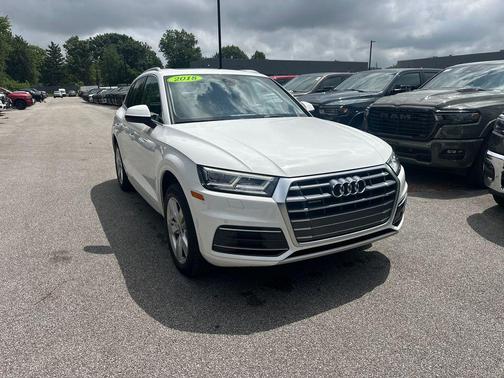 Ibis White 2018 Audi Q5 2.0T Tech Premium