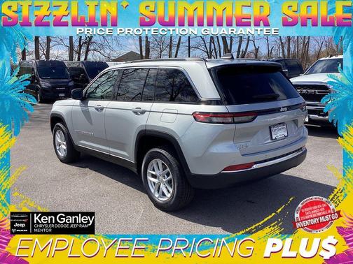 2025 Jeep Grand Cherokee Laredo