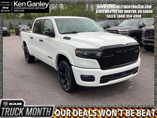 Bright White Clearcoat 2026 RAM 1500 Big Horn/Lone Star