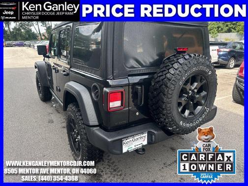 Black Clearcoat 2021 Jeep Wrangler Unlimited Sport