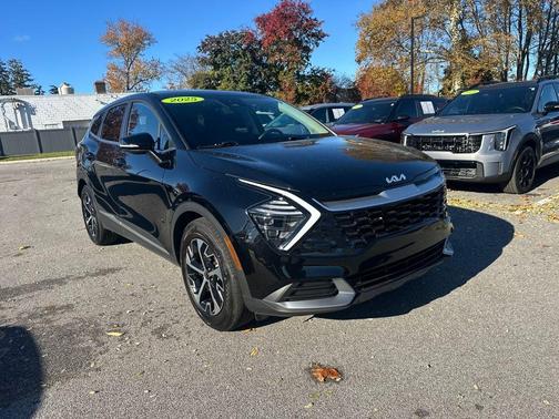 2025 Kia Sportage EX