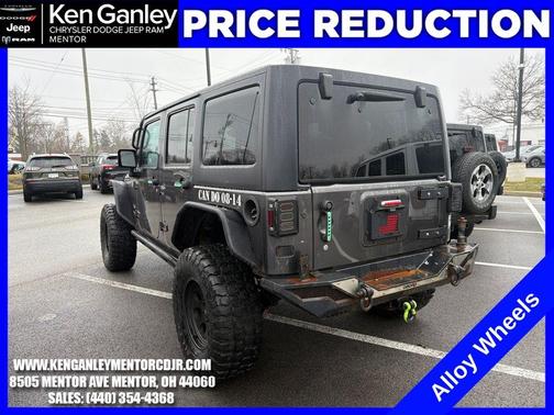 2016 Jeep Wrangler Unlimited Sahara