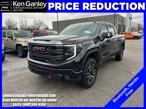 2022 GMC Sierra 1500 AT4