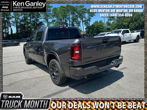 Granite Crystal Clearcoat Metallic 2026 RAM 1500 Laramie