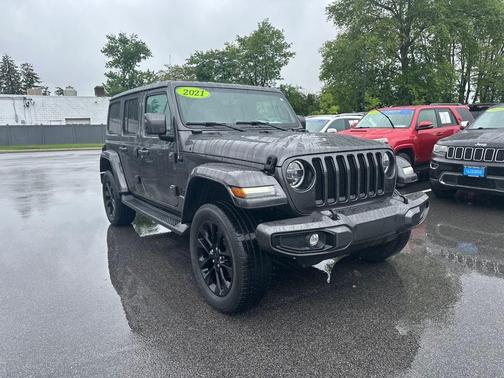 2021 Jeep Wrangler Unlimited Sahara Altitude