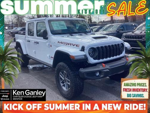 Bright White Clearcoat 2026 Jeep Gladiator Mojave