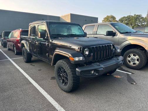 2021 Jeep Gladiator Sport