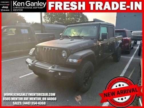 2021 Jeep Gladiator Sport