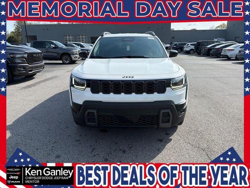 Bright White Clearcoat 2026 Jeep Cherokee LAREDO/LIMITED