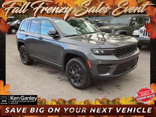 2025 Jeep Grand Cherokee Laredo