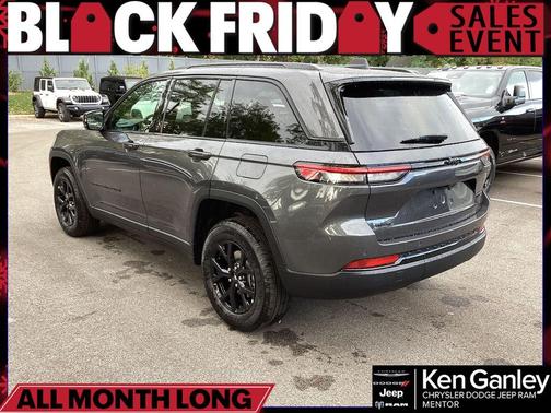 2025 Jeep Grand Cherokee Laredo