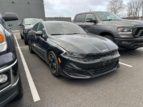 2022 Kia K5 GT-Line