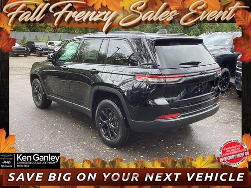 2025 Jeep Grand Cherokee Laredo