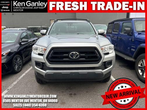 2022 Toyota Tacoma SR