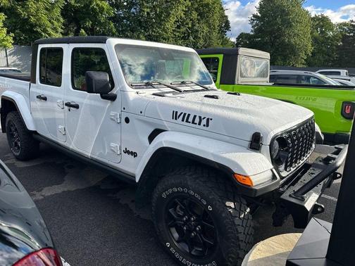 2024 Jeep Gladiator Sport