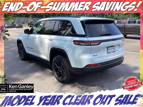 2025 Jeep Grand Cherokee Laredo