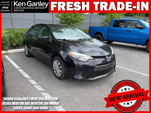 Black Sand Pearl 2016 Toyota Corolla LE