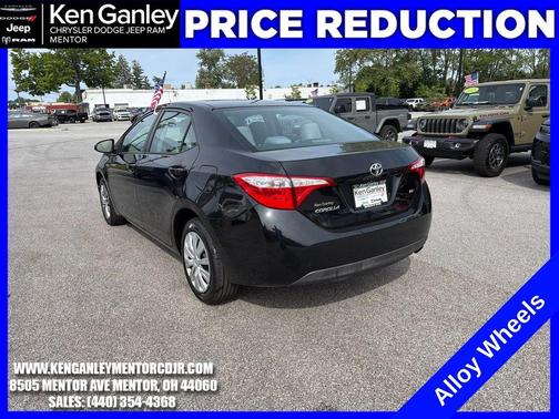Black Sand Pearl 2016 Toyota Corolla LE