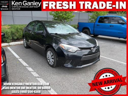 Black Sand Pearl 2016 Toyota Corolla LE