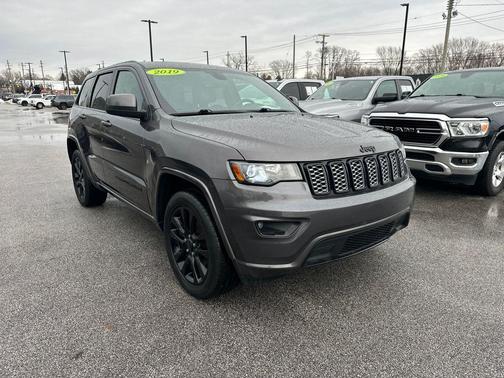 2019 Jeep Grand Cherokee Altitude