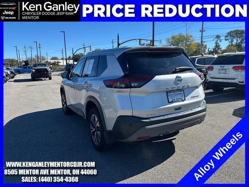 2021 Nissan Rogue SV