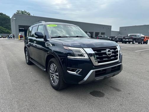 2023 Nissan Armada SL