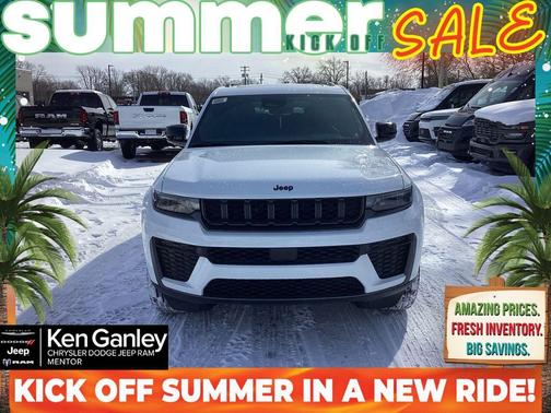 Bright White Clearcoat 2026 Jeep Grand Cherokee L Altitude