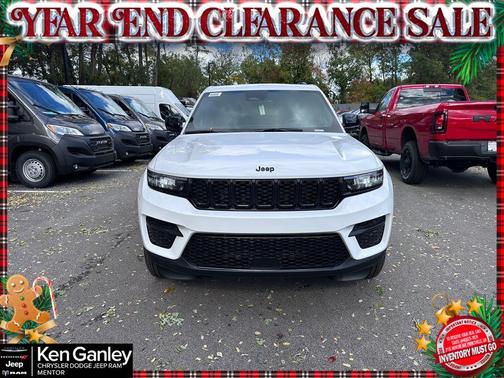 2025 Jeep Grand Cherokee Laredo