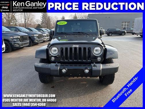 2017 Jeep Wrangler Unlimited Sahara