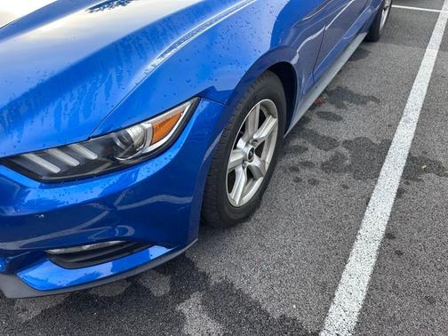 2017 Ford Mustang V6