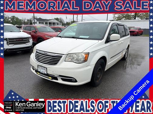 Stone White Clearcoat 2011 Chrysler Town & Country Touring
