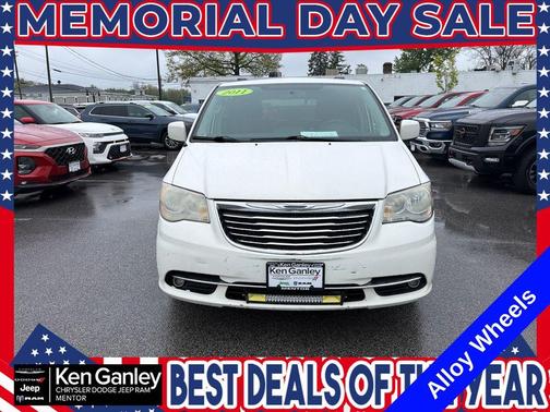 Stone White Clearcoat 2011 Chrysler Town & Country Touring