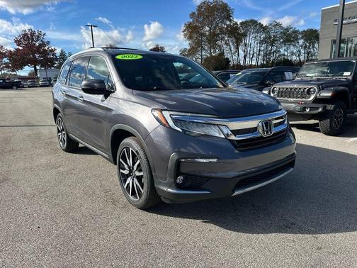 2022 Honda Pilot Touring 7-Passenger