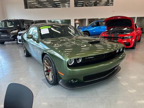 2022 Dodge Challenger R/T Scat Pack