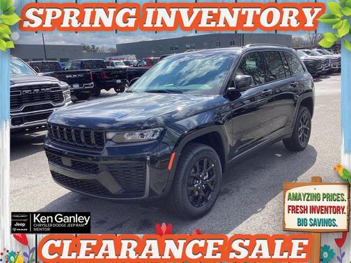 Diamond Black 2026 Jeep Grand Cherokee Laredo