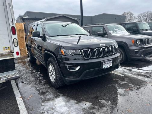 2019 Jeep Grand Cherokee Laredo E
